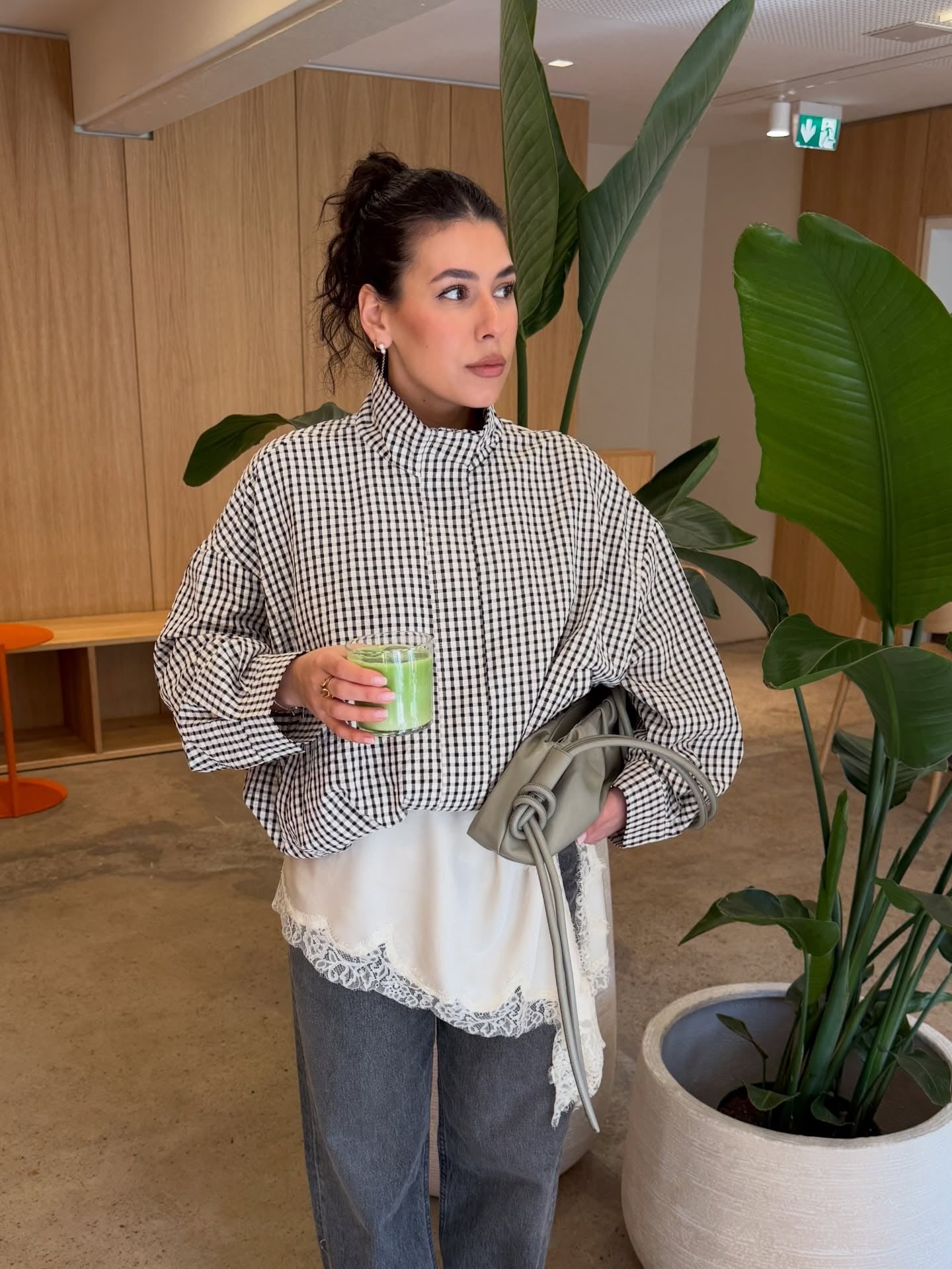Christina karierte Funnel-Neck Jacke