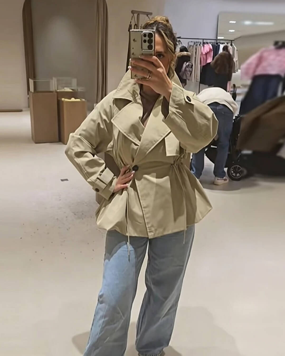 Ellen Trenchcoat mit Reverskragen