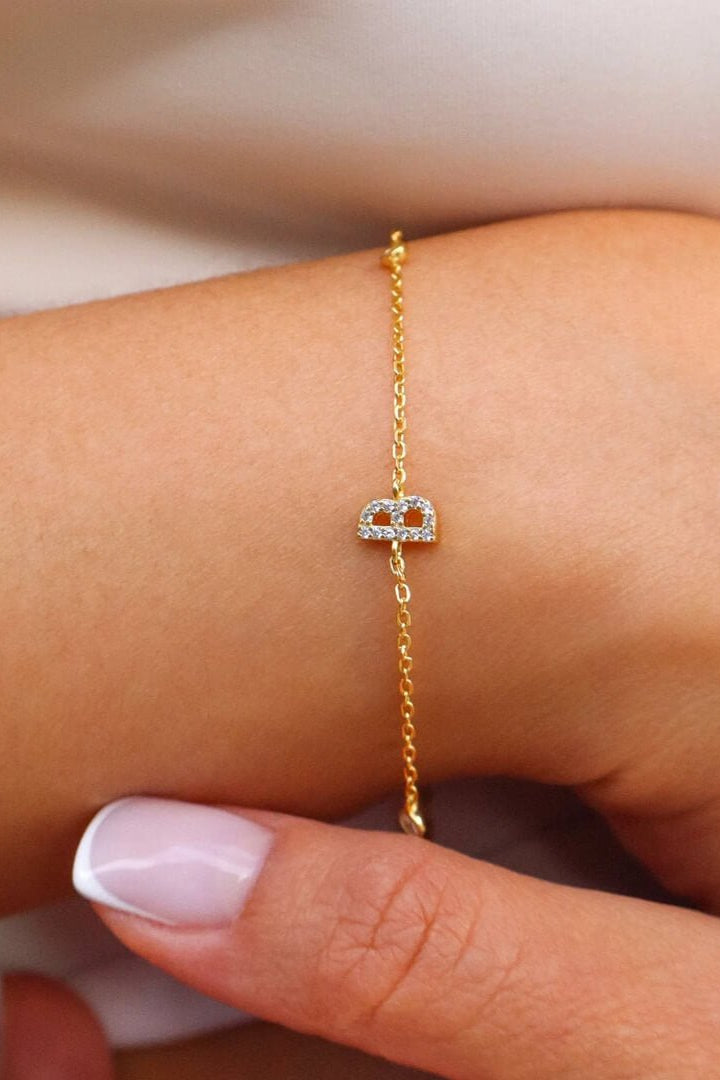 ZEYA - Aline Letter Charm Bracelet