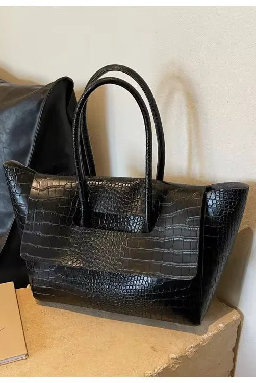 ZEYA - Amelia Embossed Leather Tote