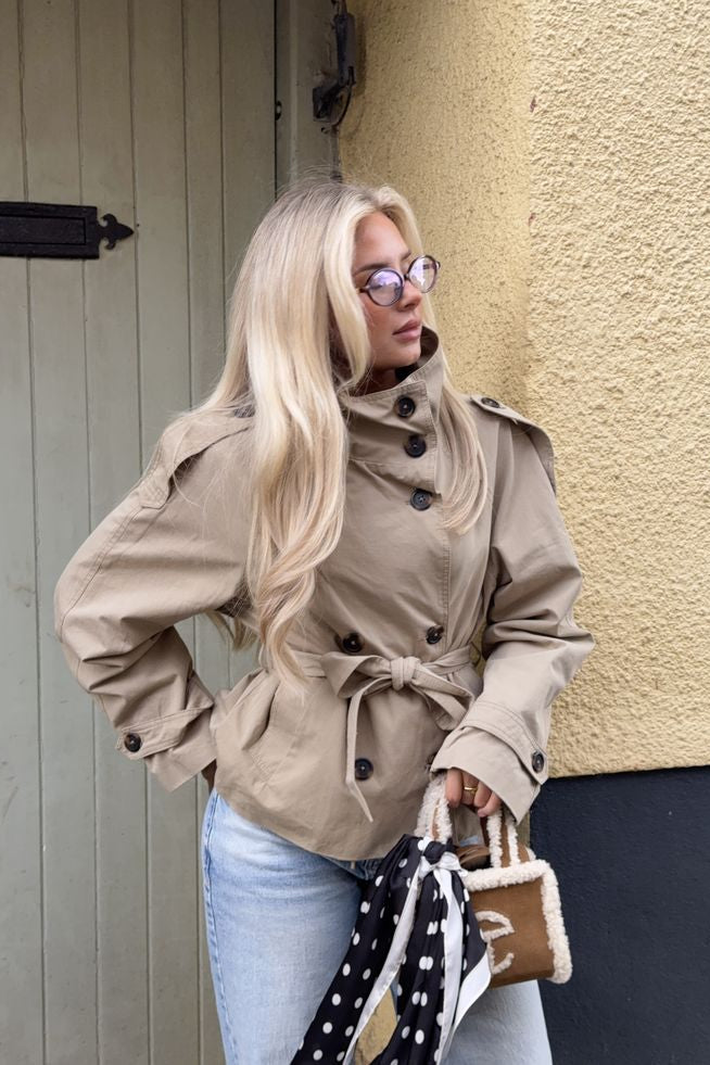 ZEYA - Kiarra Stand Collar Crop Trenchcoat