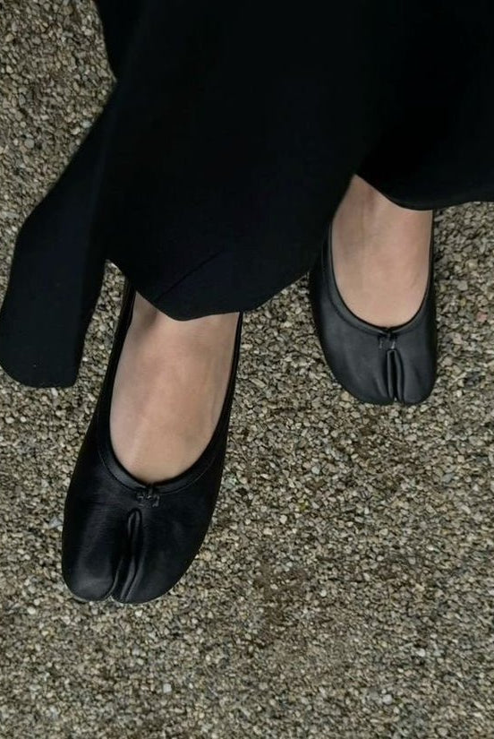 ZEYA - Sally Split Toe Ballet Flats