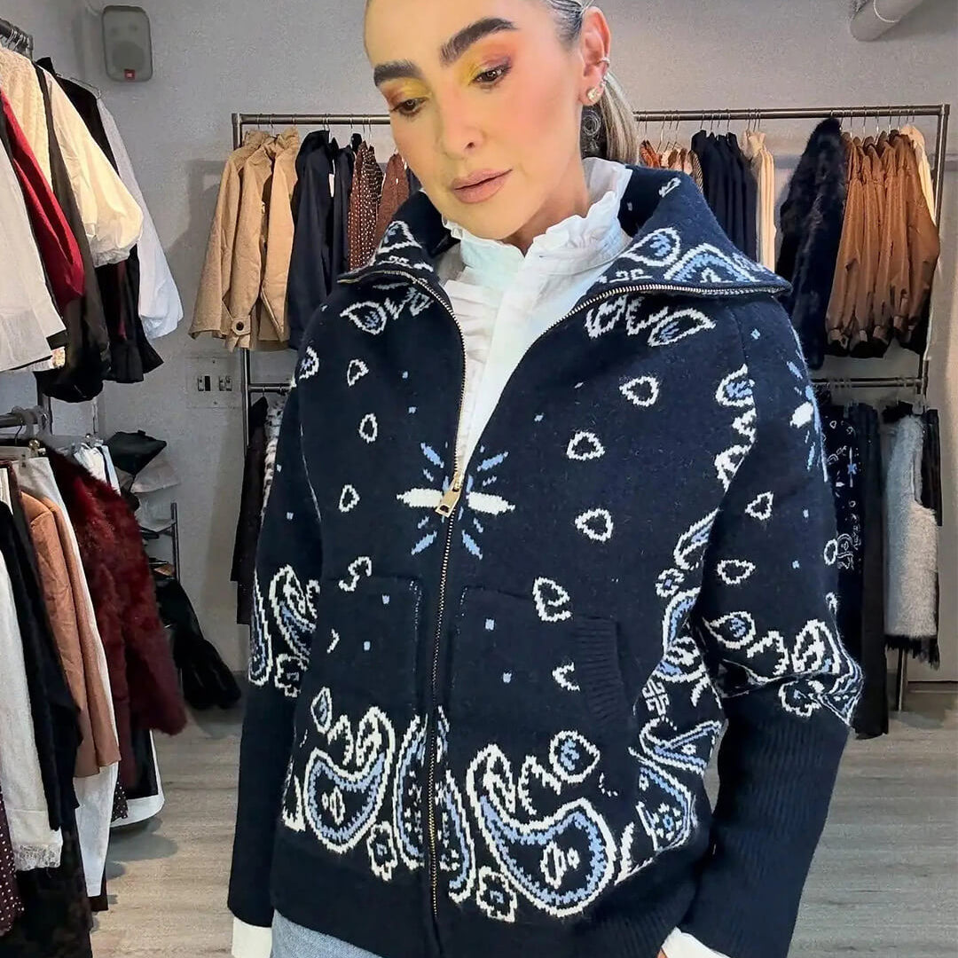 Stacey Paisley Strick-Cardigan