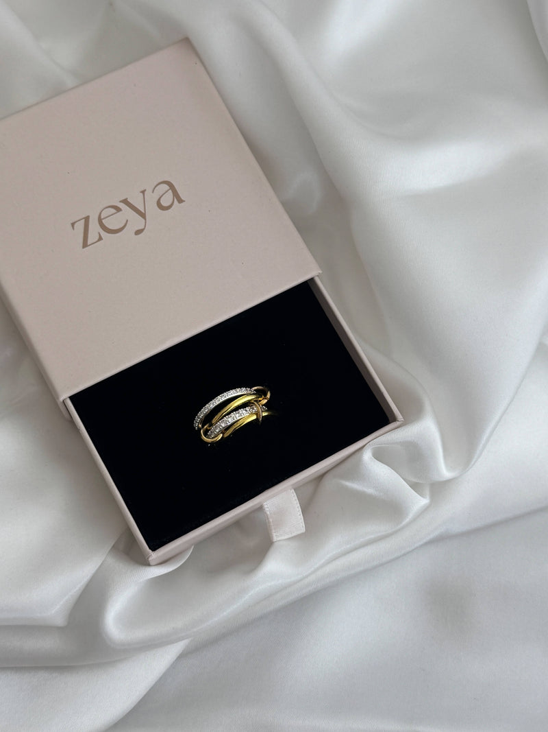ZEYA Ramona Rhinestone Stacked Ring