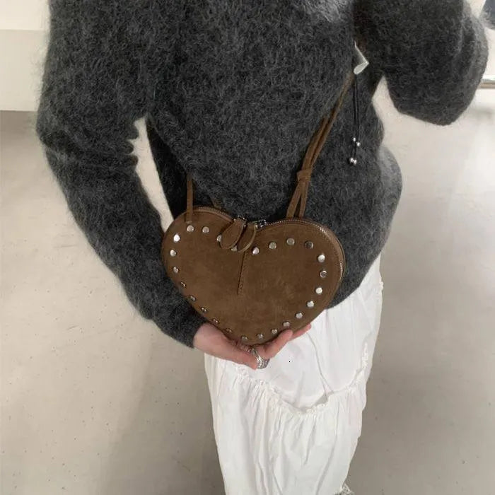 Esther Vintage Crossbody-Tasche aus Kunstveloursleder