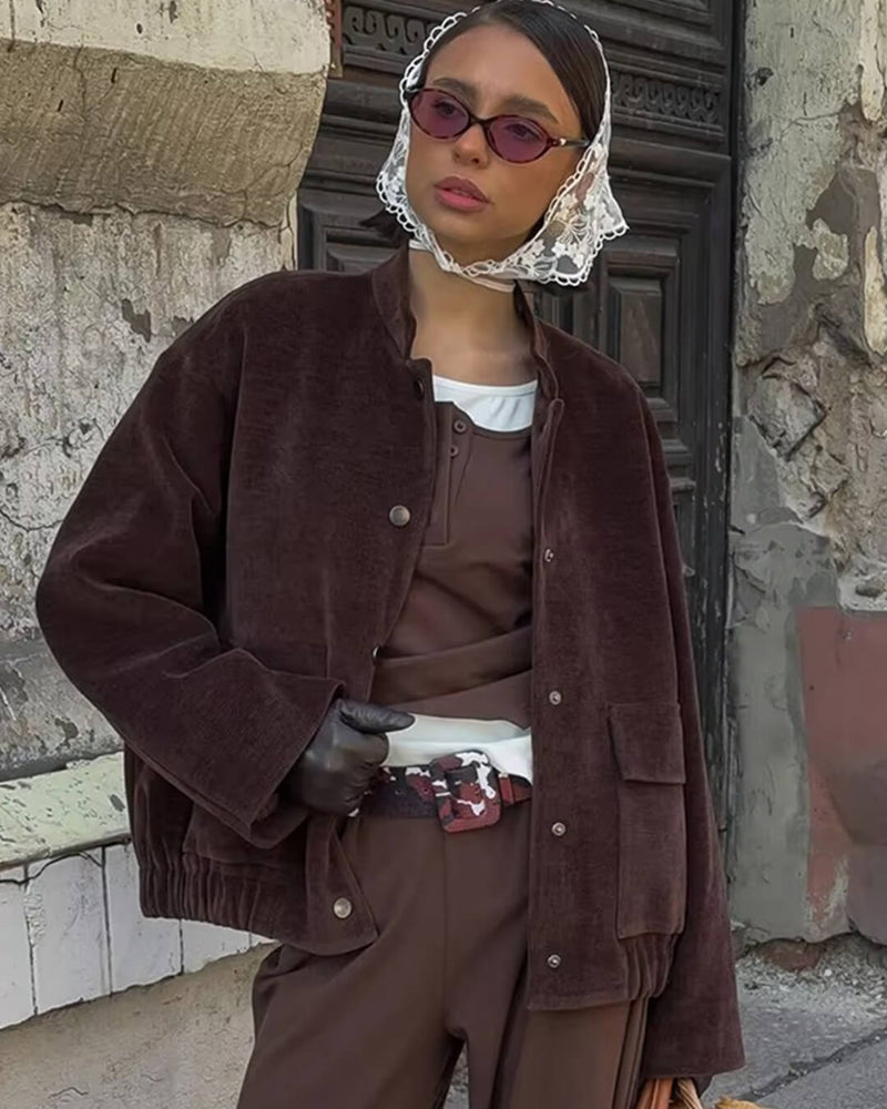 Cassy Braune Cordjacke