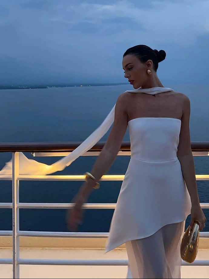 Sophia asymmetrisches transparentes Maxikleid