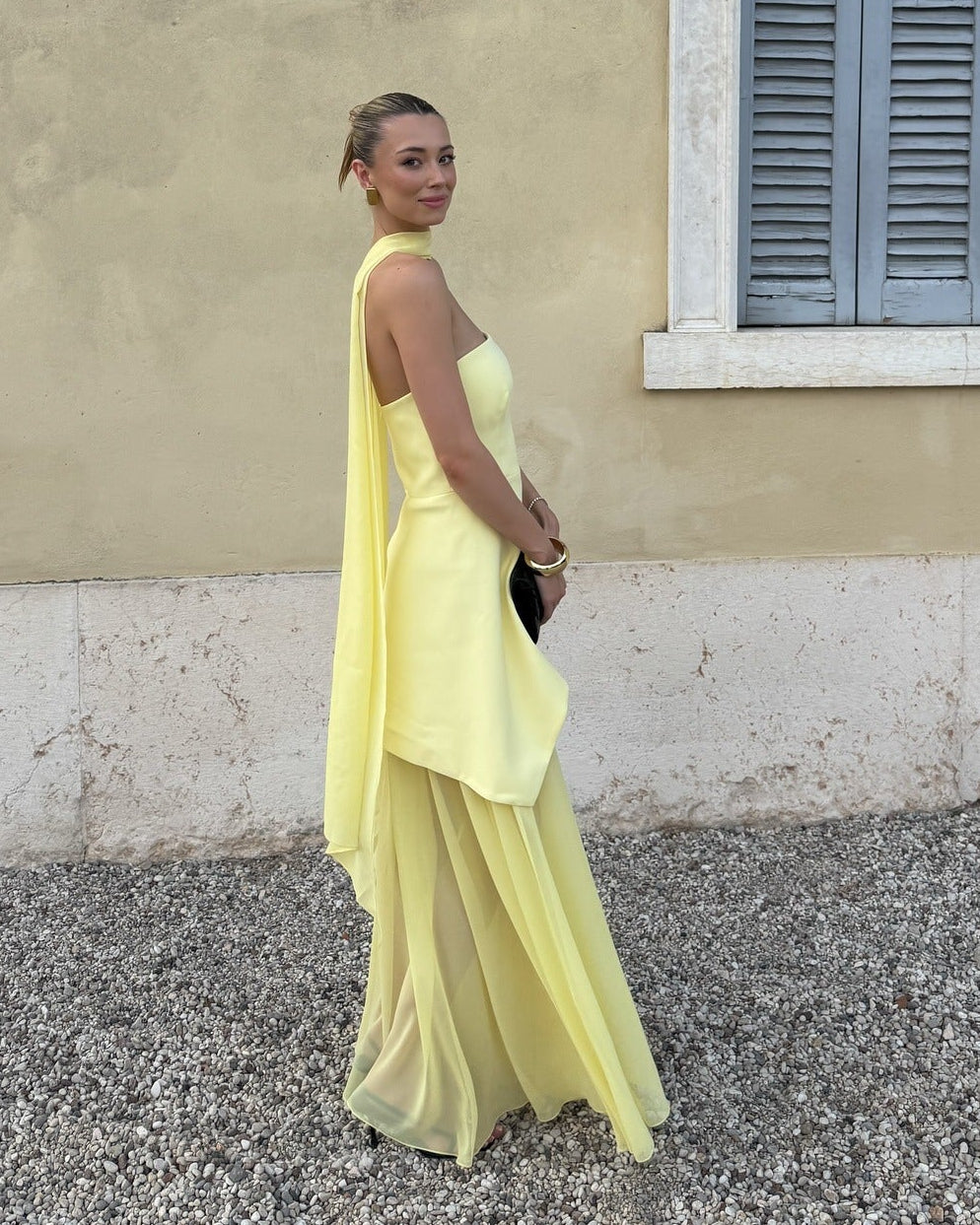 Sophia asymmetrisches transparentes Maxikleid