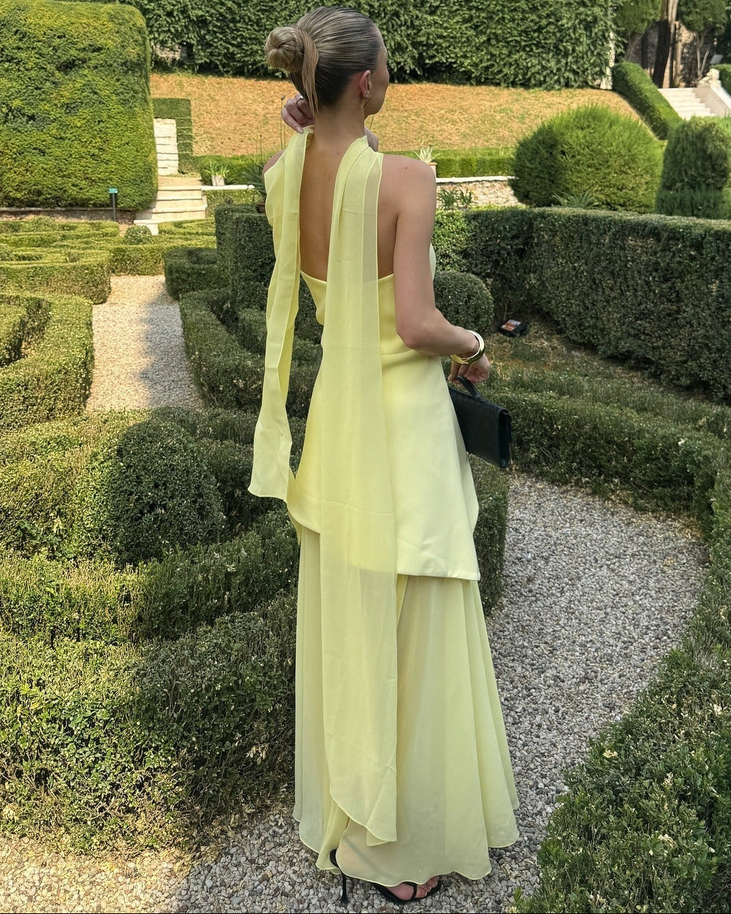 Sophia asymmetrisches transparentes Maxikleid
