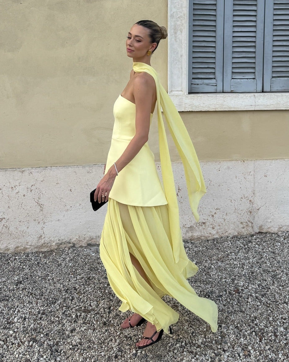 Sophia asymmetrisches transparentes Maxikleid