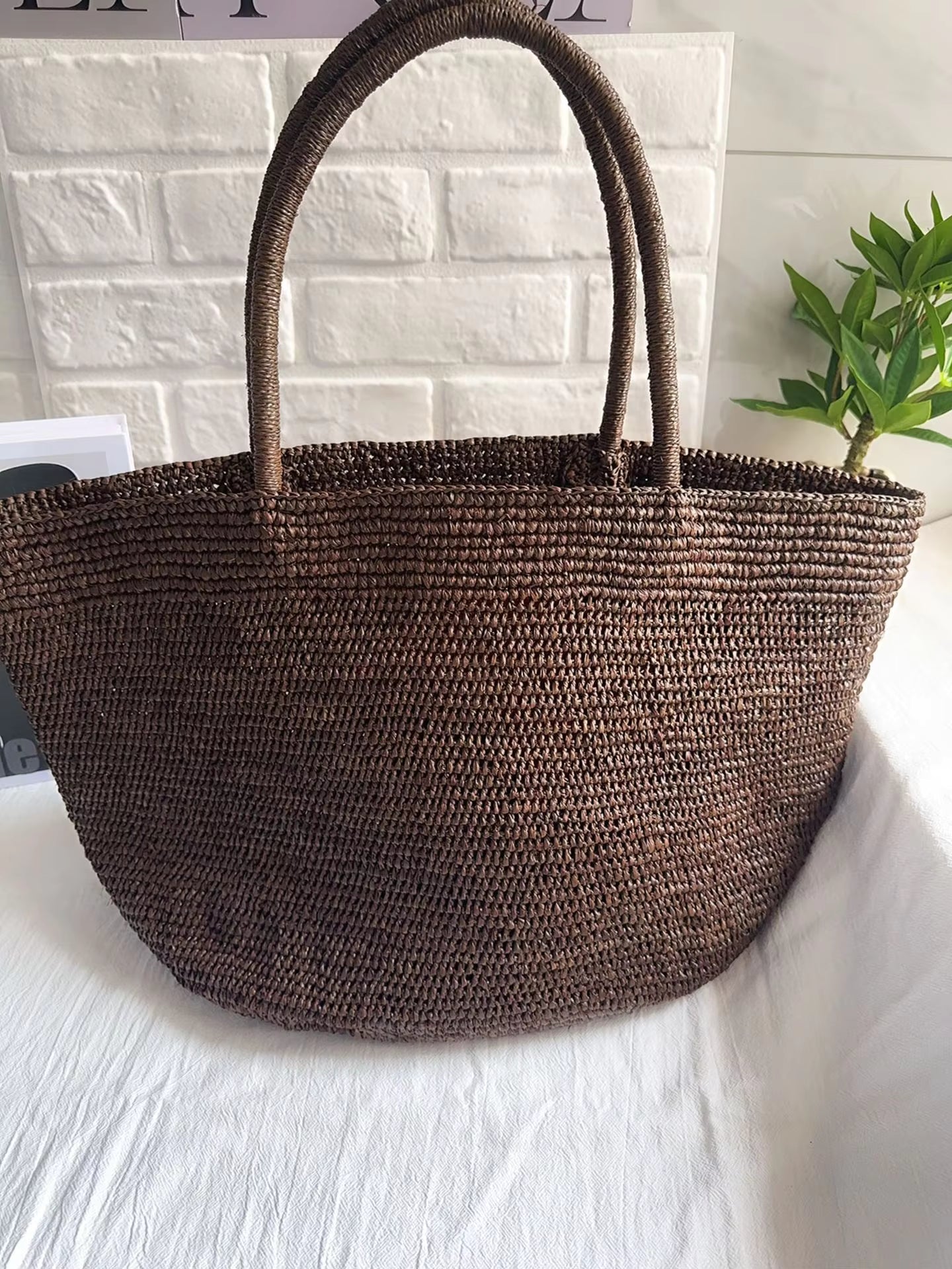 Vivienne handgewebte Rattan-Tasche
