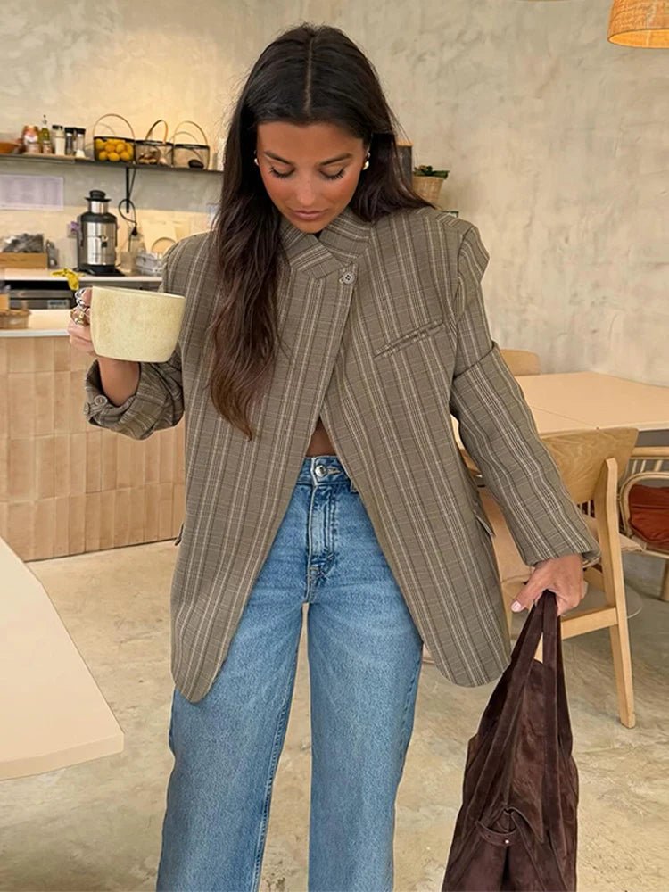 Melanie Karo-Blazer mit Stehkragen