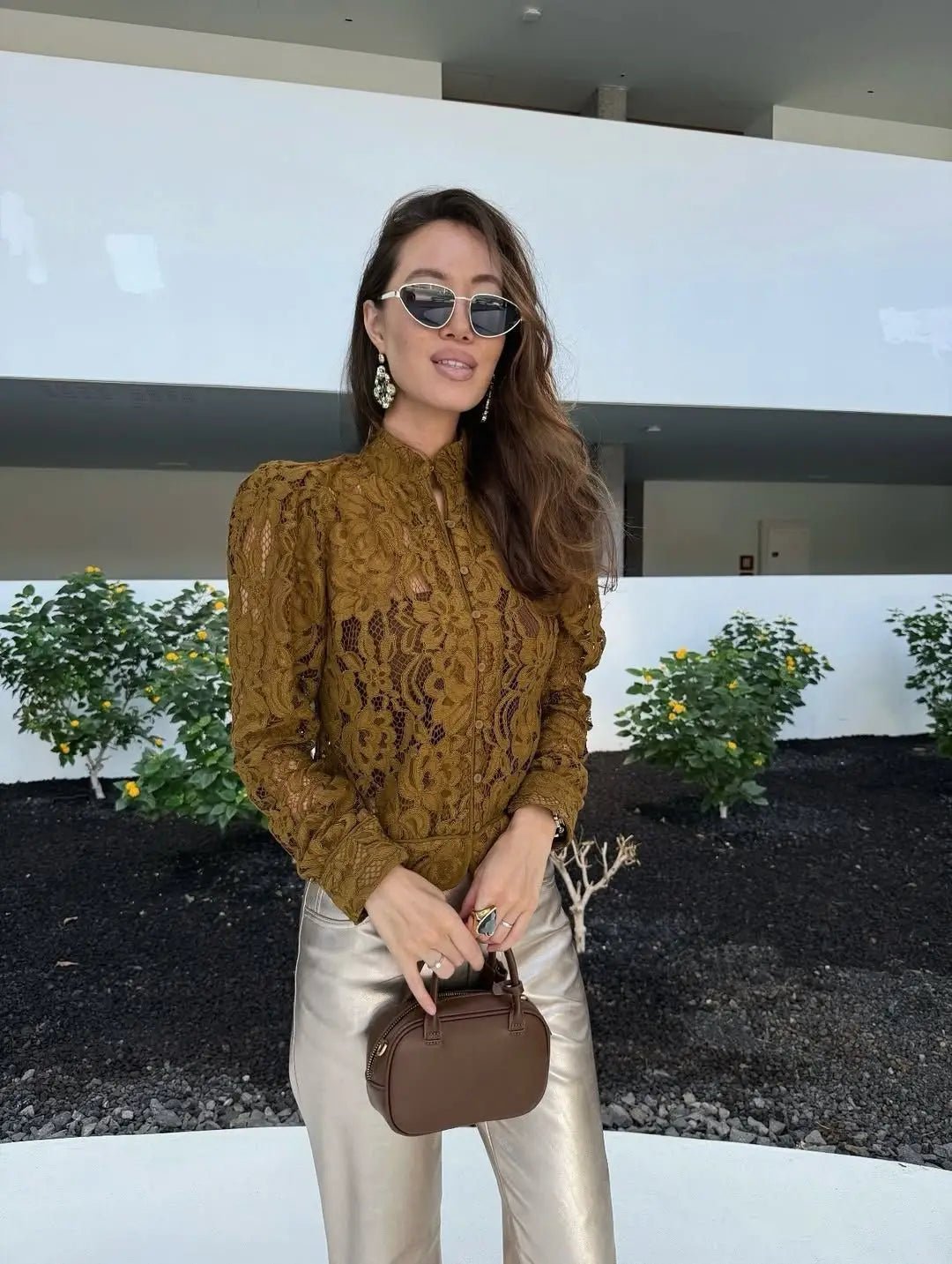Hannah Spitzenbluse aus transparenter Spitze