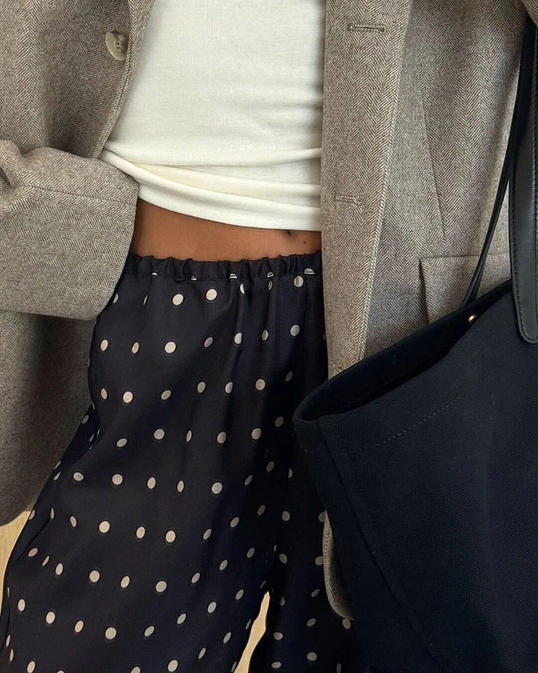 Evita Satin-Hose mit Polka-Dots