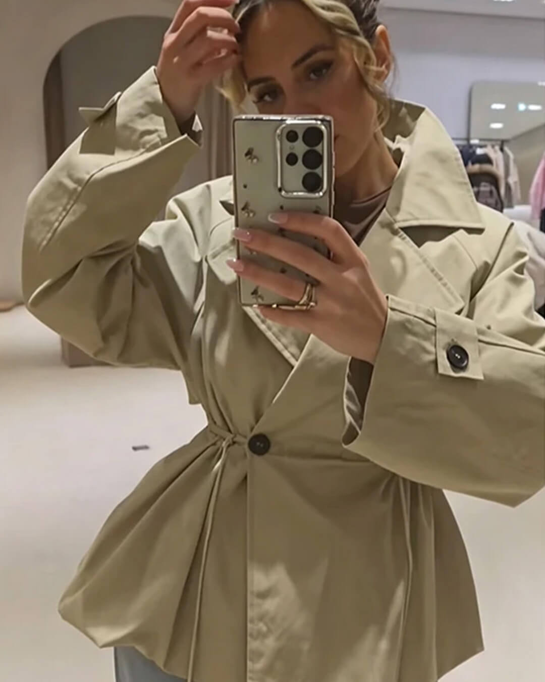 Ellen Trenchcoat mit Reverskragen