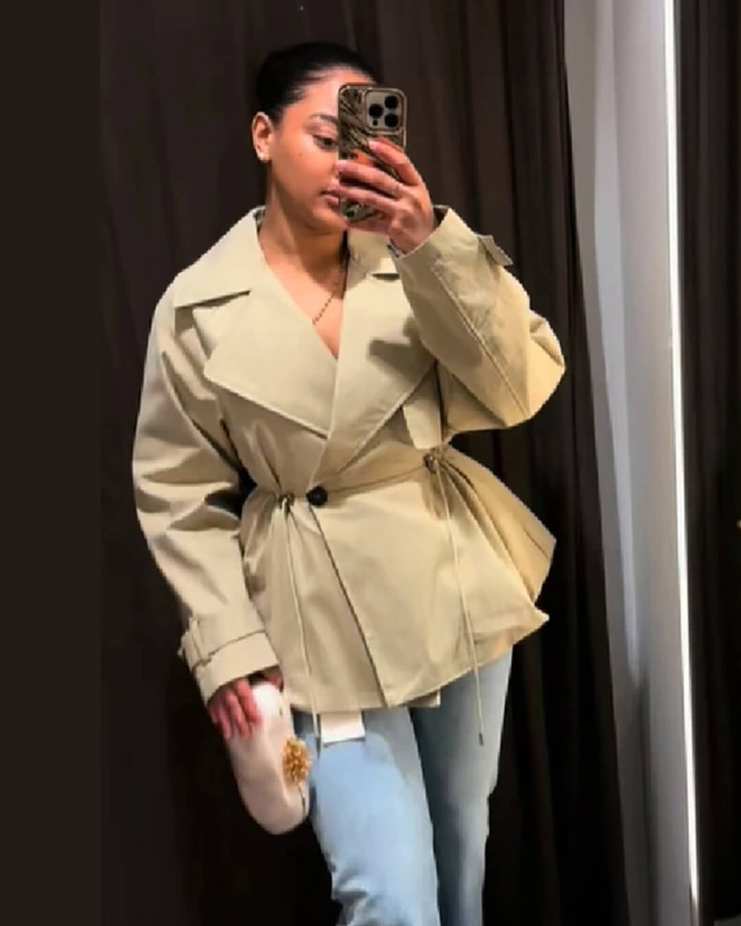 Ellen Trenchcoat mit Reverskragen