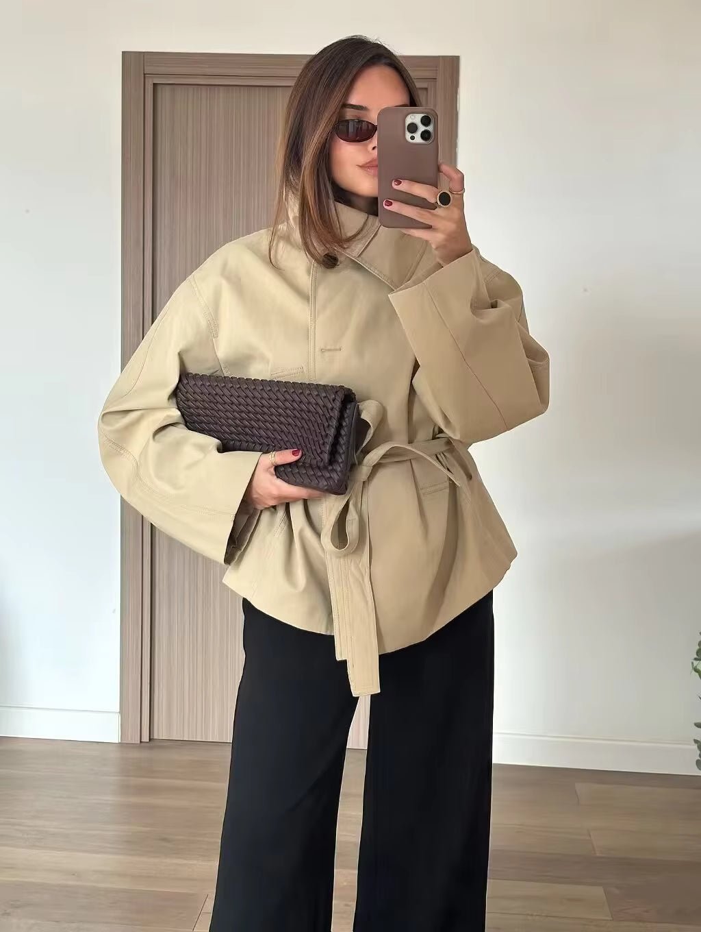 Helena Asymmetrischer Trenchcoat mit Gürtel