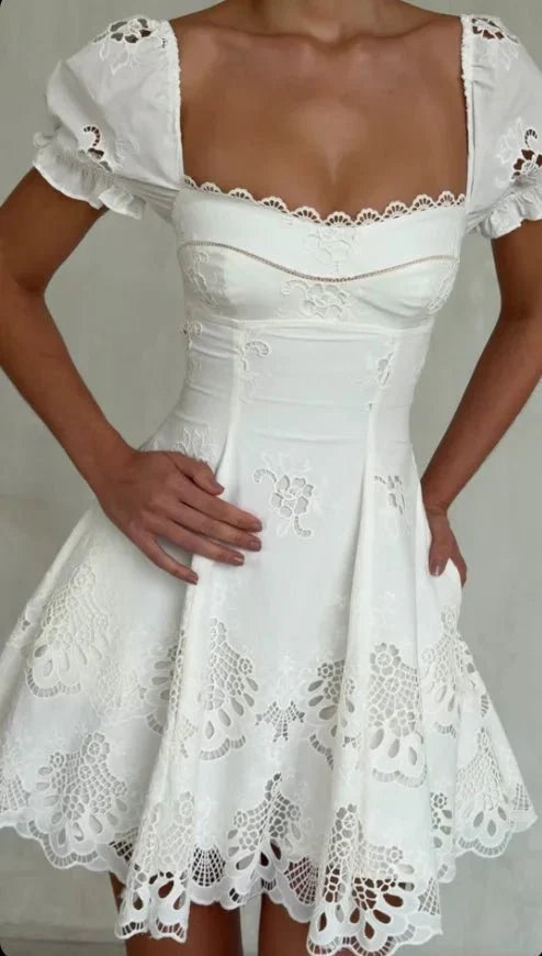 Audra Spitzen-Minikleid mit Cut-outs