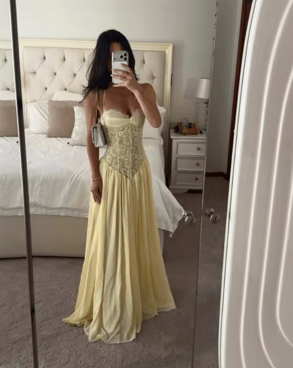 Erica Neckholder-Korsett Maxikleid