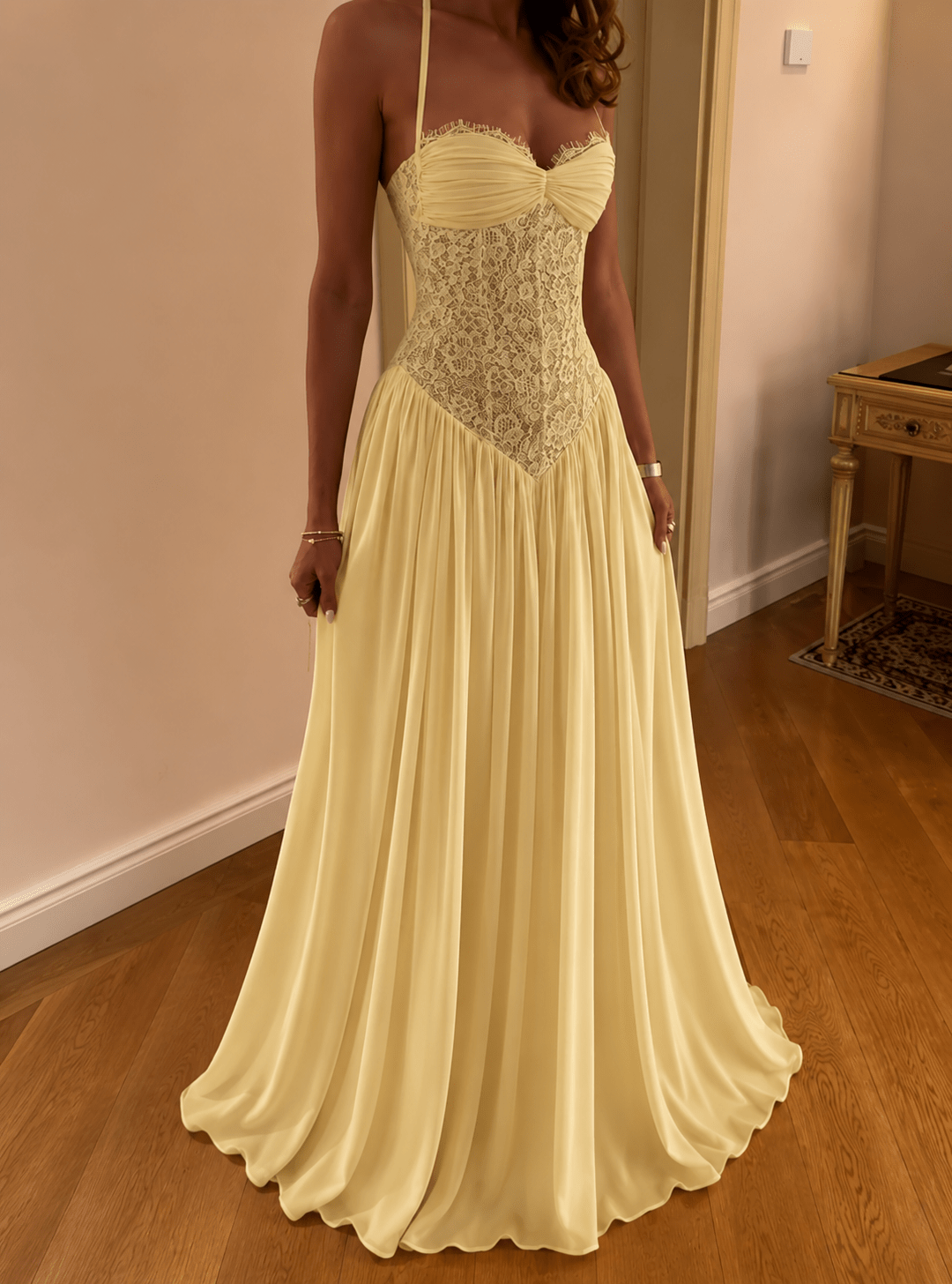 Erica Neckholder-Korsett Maxikleid