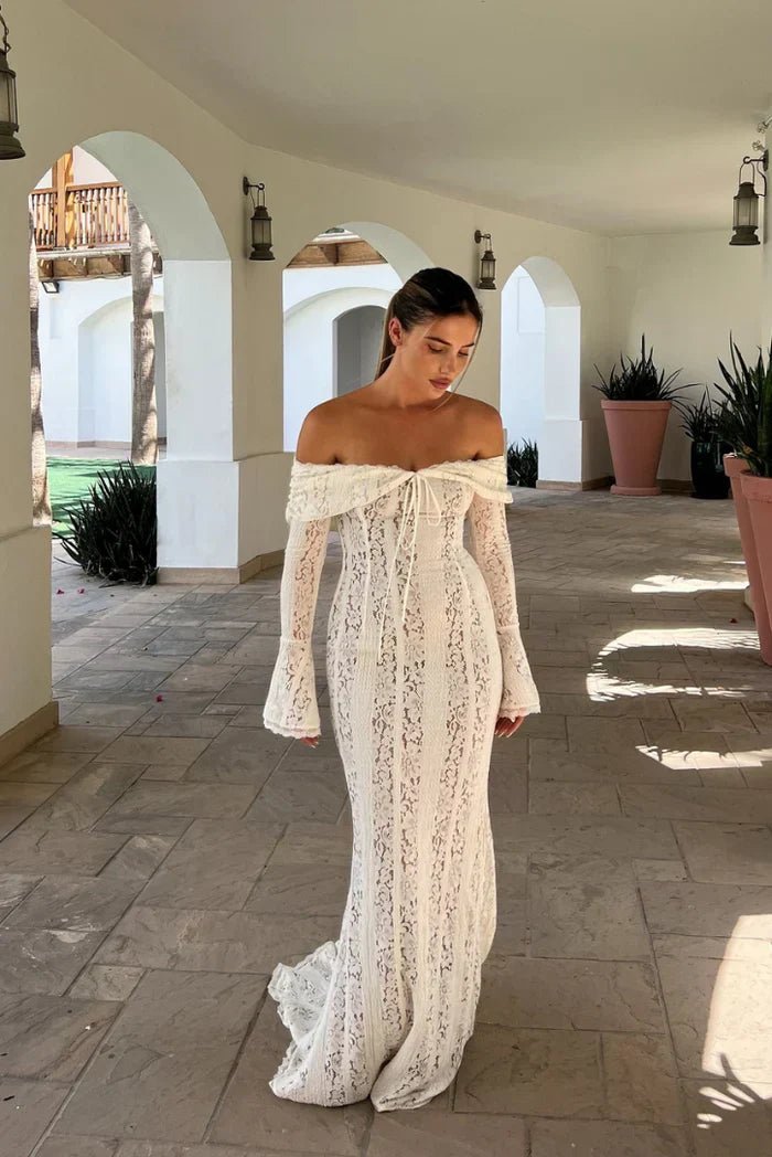 Ivy Off-Shoulder Spitzen-Maxikleid