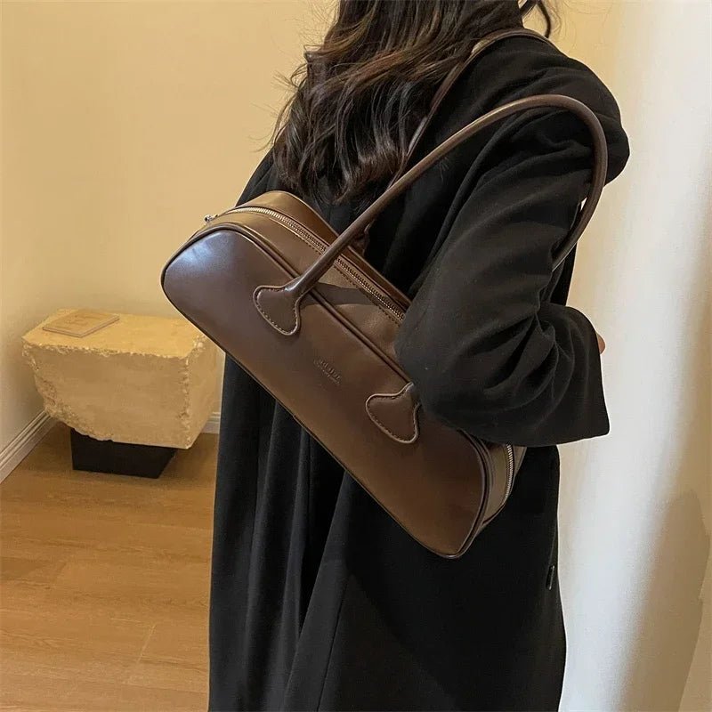 Rosie Schultertasche mit langem Henkel