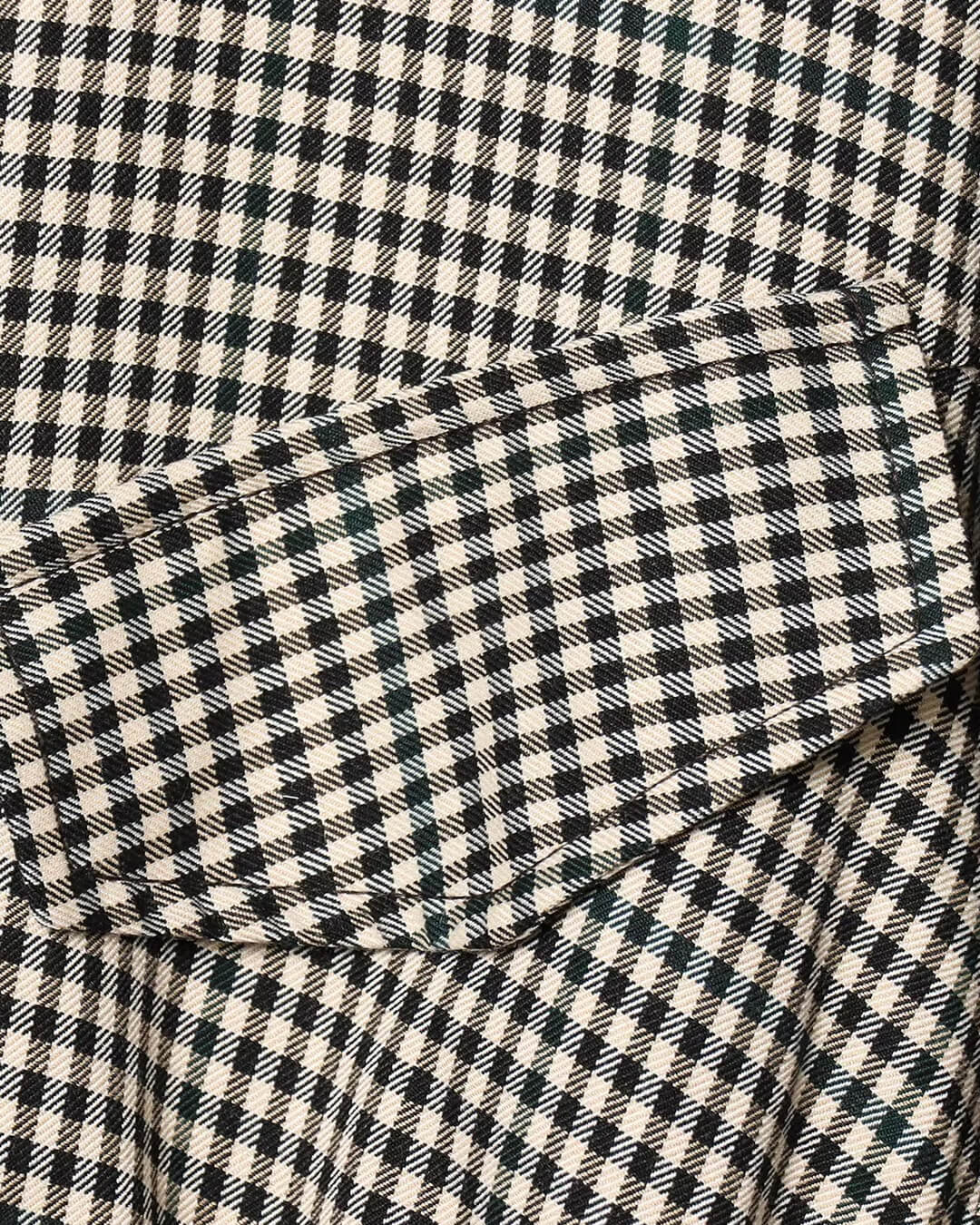 Lisa Bomberjacke mit hohem Kragen und Karomuster