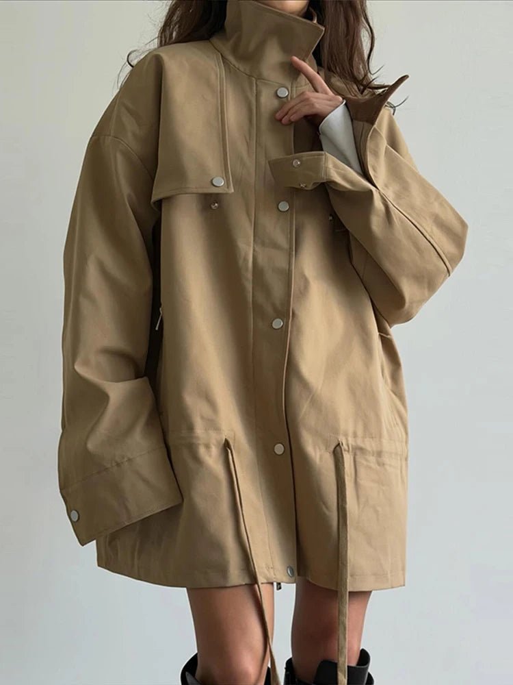 Miriam Windbreaker-Jacke mit kontrastierendem Kragen
