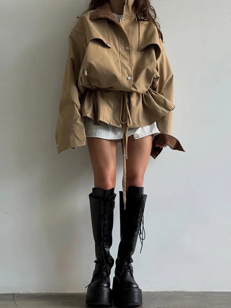 Miriam Windbreaker-Jacke mit kontrastierendem Kragen