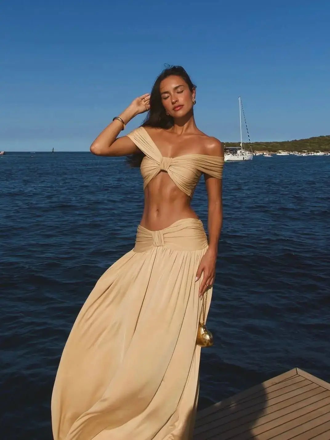 Hilde Carmen Twist Crop Top Set