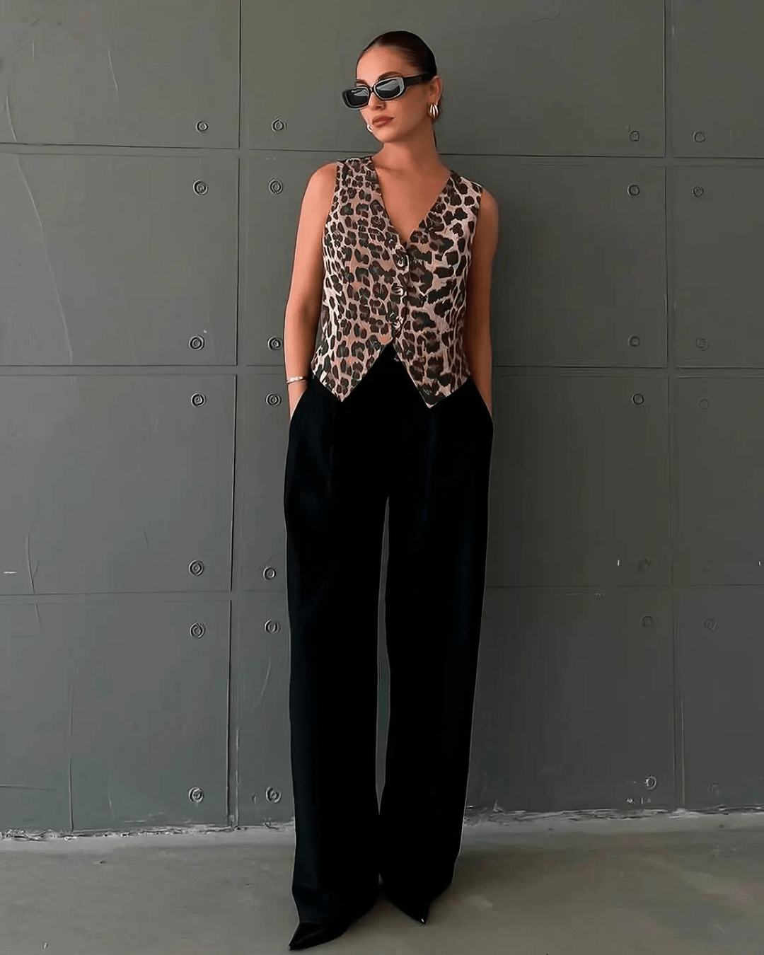 Monica Leoprint Weste