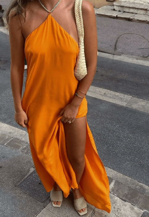 Leah Pailletten-Halter-Maxi-Kleid