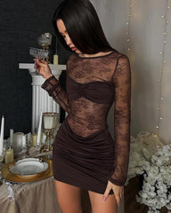 Adena ärmelloses Spitzen-Mini-Kleid mit freiem Rücken