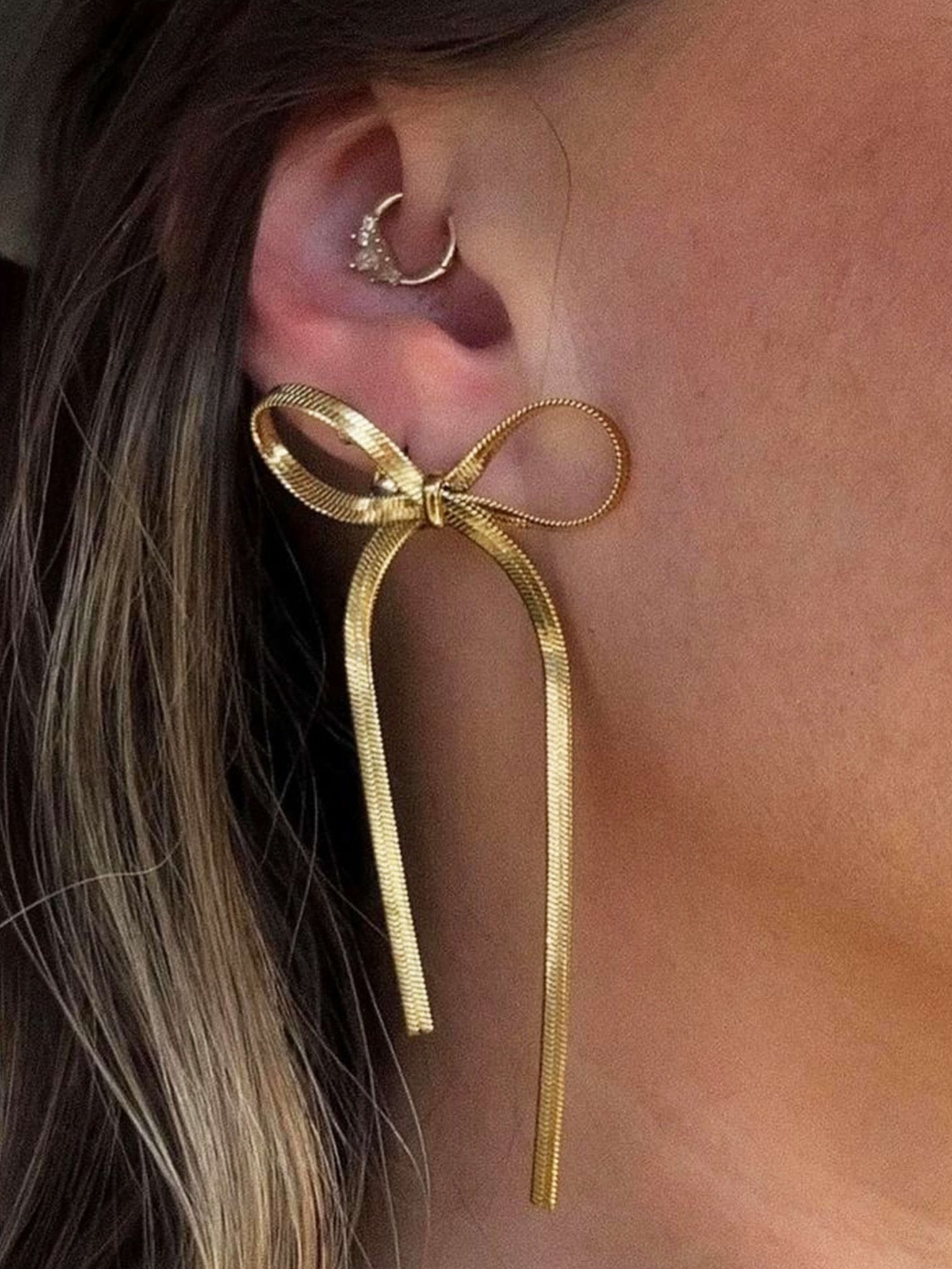 ZEYA - Bow Earrings
