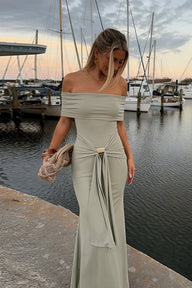 Ellie Off-Shoulder Bodycon Maxikleid