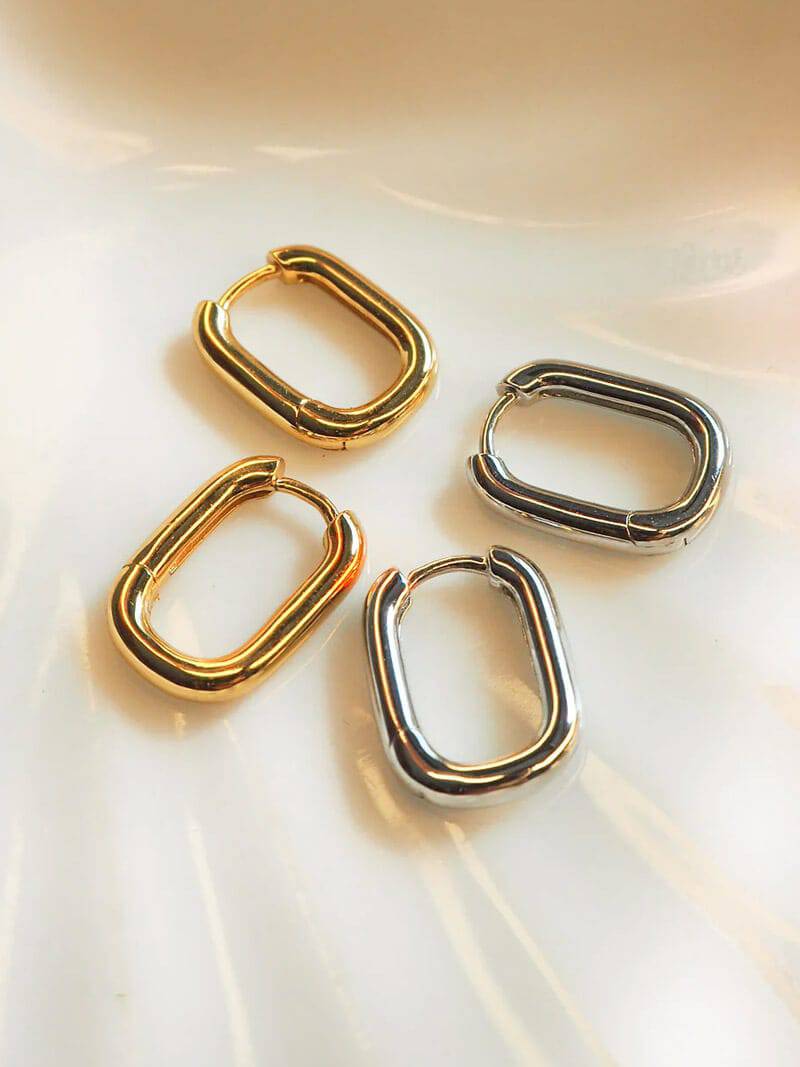 ZEYA - Emery Mini Hoop Earrings