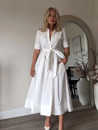 Evita Hemdblusenkleid mit Gürtel in Midilänge