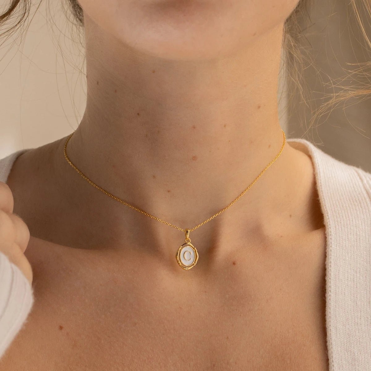 ZEYA - Liza Initial Pendant Necklace