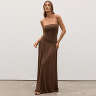 Lorna Trägerloses, gerafftes Maxikleid