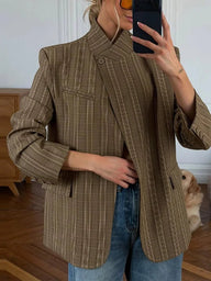 Melanie Karo-Blazer mit Stehkragen