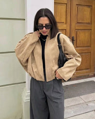 Mia Oversize-Jacke in Wildlederoptik mit Reißverschluss