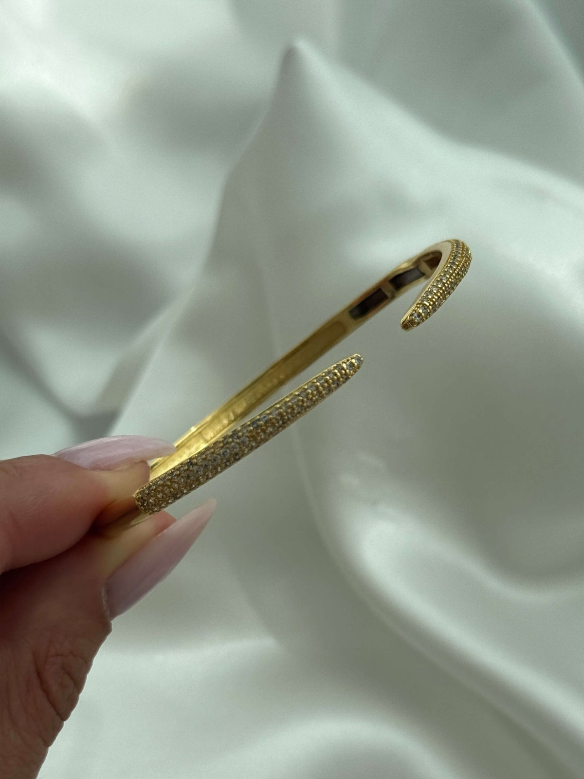 ZEYA - Serenity Cuff