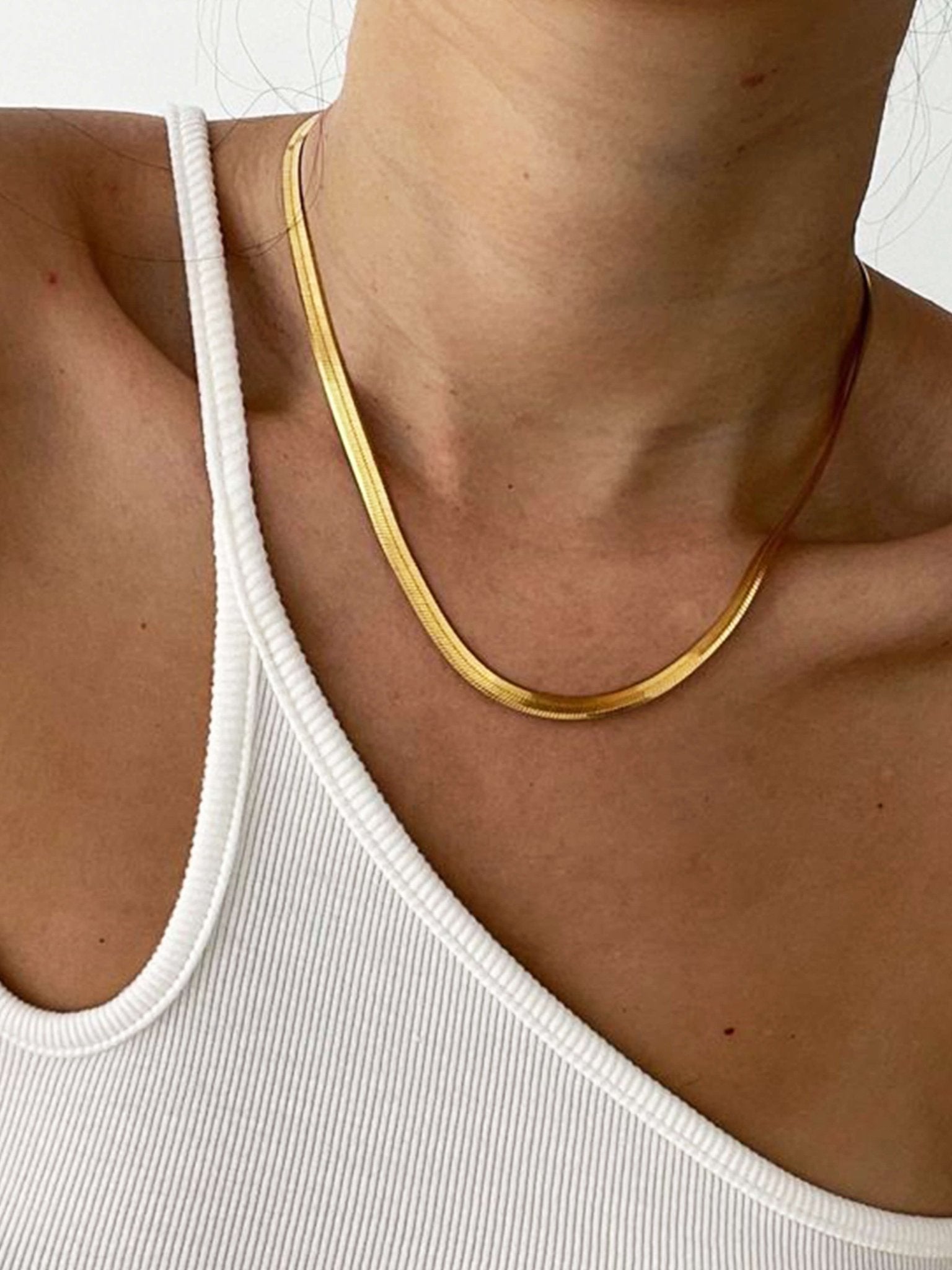 ZEYA - Sleek Necklace