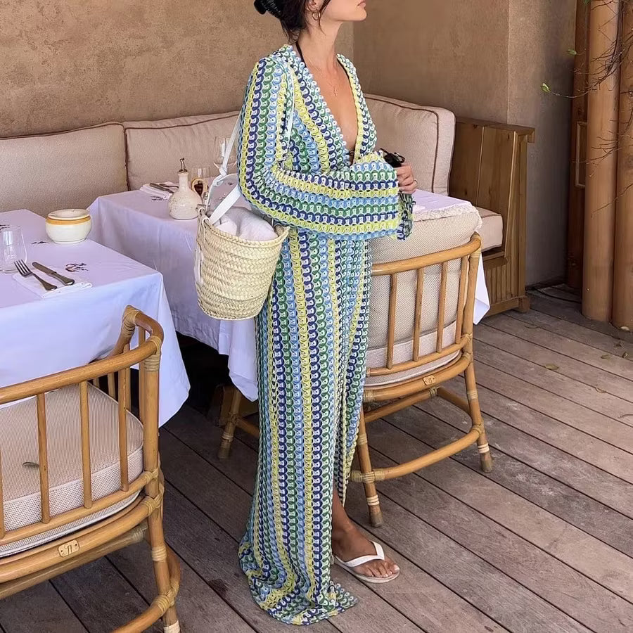 Sophia gehäkeltes gestreiftes Maxikleid mit ausgestellten Ärmeln