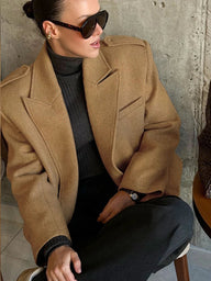 Tatiana Blazer mit Schulterpolstern