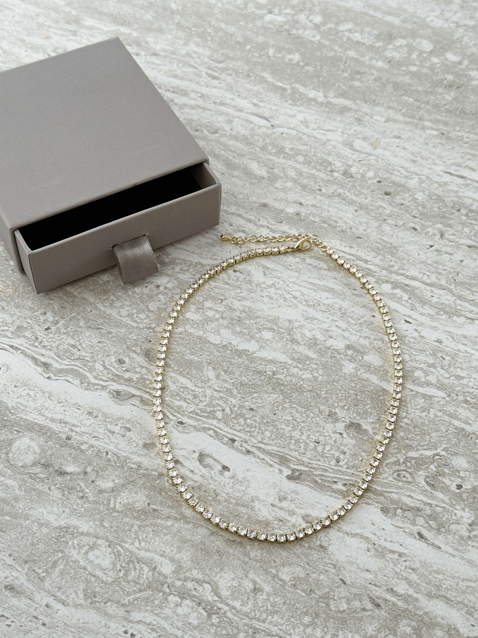 ZEYA - Tennis Chocker