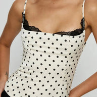 Thalia Polka-Dot Camisole mit Spitzenbesatz