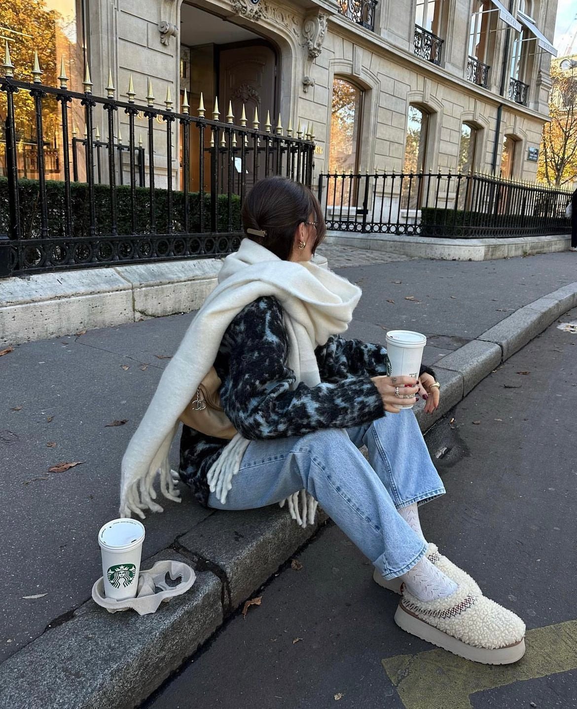 ZEYA - Thigh - Length Chunky Knit Scarf
