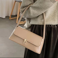 Tina Schultertasche aus Kunstleder