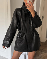 Nicole Kunstlederjacke mit betonter Taille